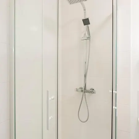 Apartamento One-bedroom Flat In The Heart Of