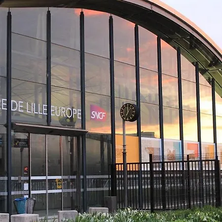 Appartement One-bedroom Flat In The Heart Of *